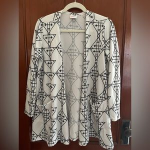 M Lularoe Caroline Cardigan